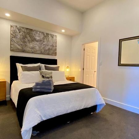 The Statesman Apartment Hamilton Bagian luar foto