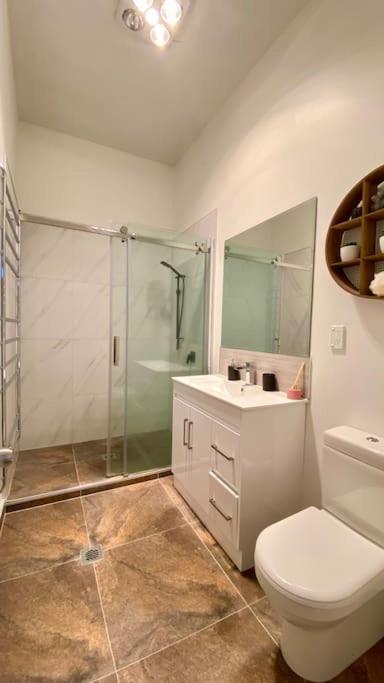 The Statesman Apartment Hamilton Bagian luar foto