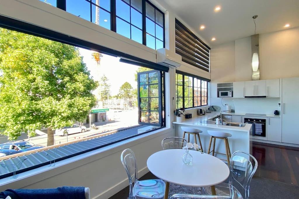 The Statesman Apartment Hamilton Bagian luar foto